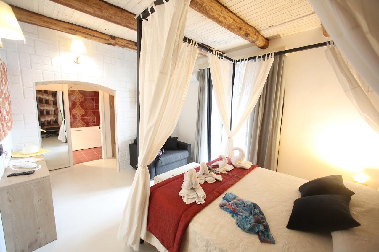 Relais Piazza Del Plebiscito B&B Napoli Eksteriør billede